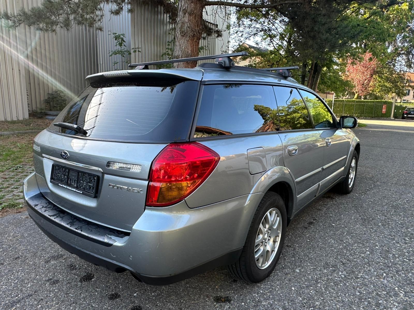 SUBARU Outback 2.5i AWD-image-6