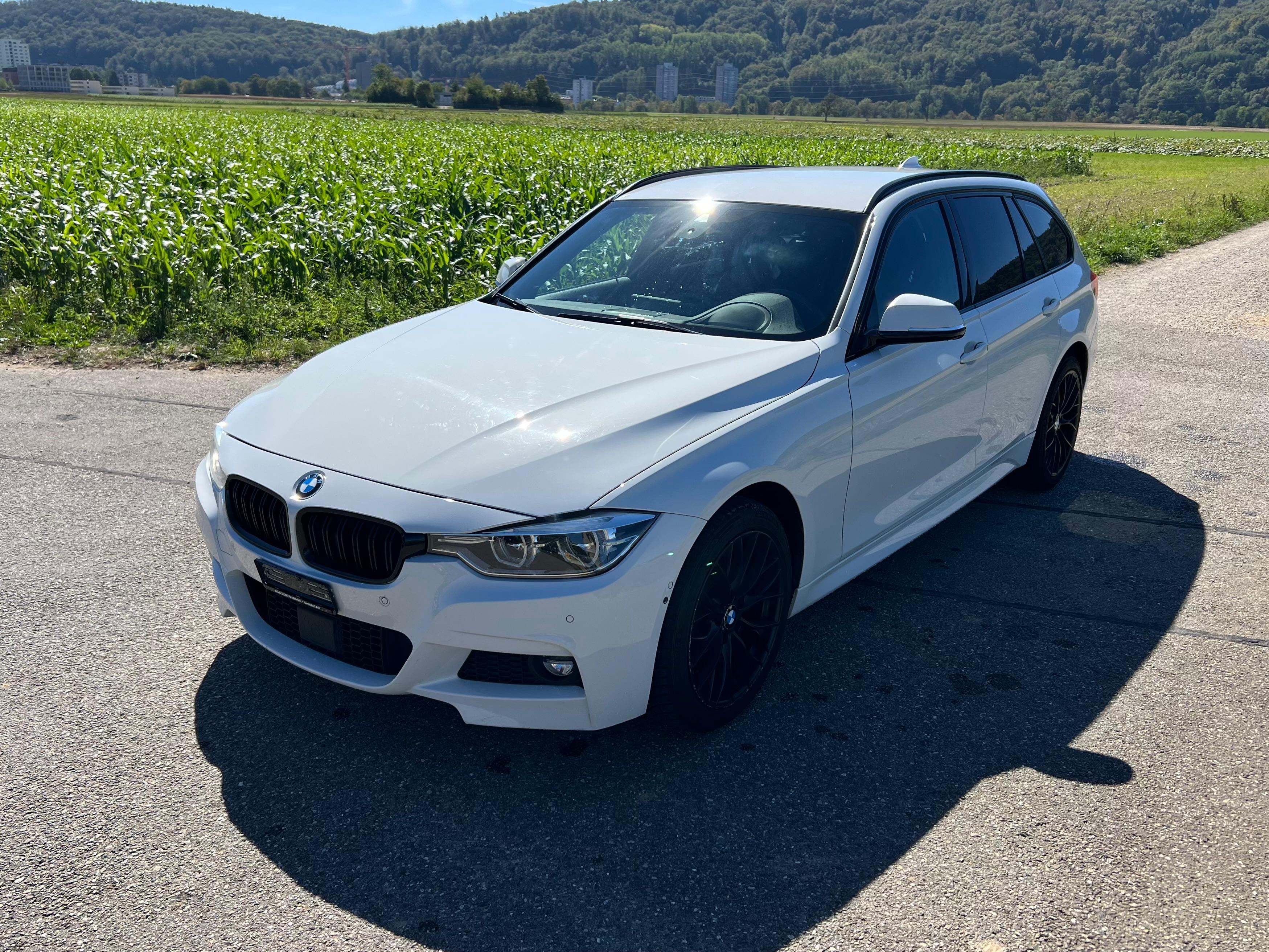 BMW 320d xDrive Touring Steptronic — slika 1