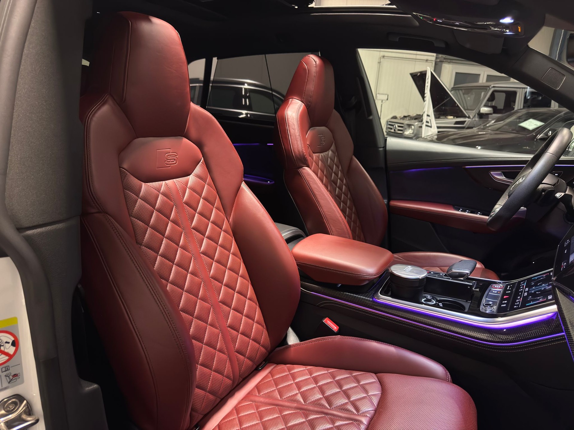 AUDI SQ8 4.0 V8 TDI quattro T-Tronic-image-9