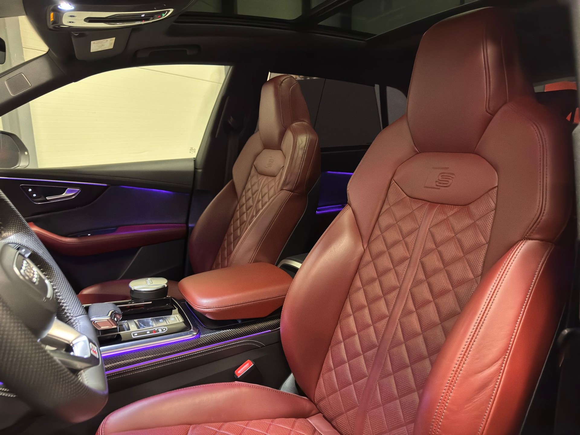 AUDI SQ8 4.0 V8 TDI quattro T-Tronic-image-11