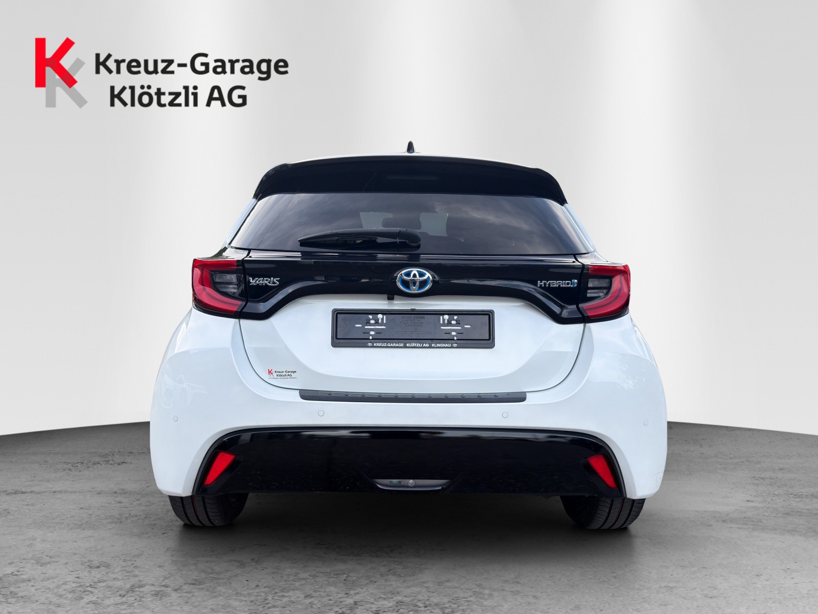 TOYOTA Yaris 1.5 Pop e-CVT-image-3