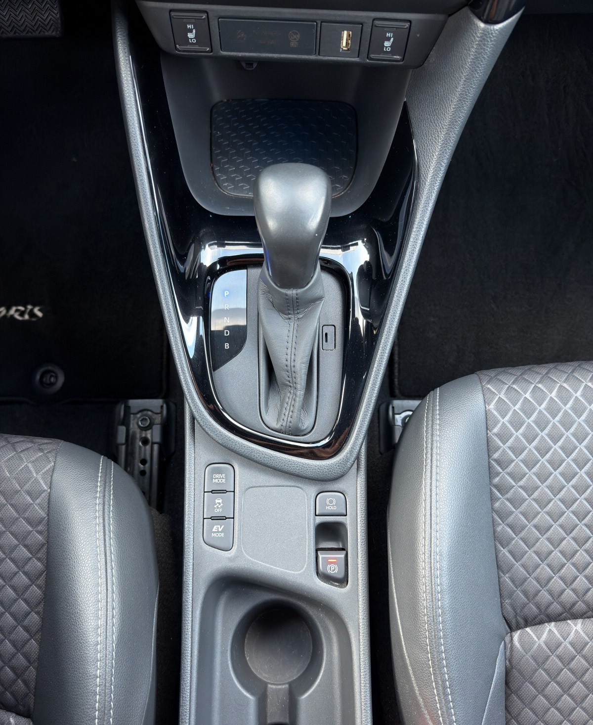 TOYOTA Yaris 1.5 Pop e-CVT-image-15