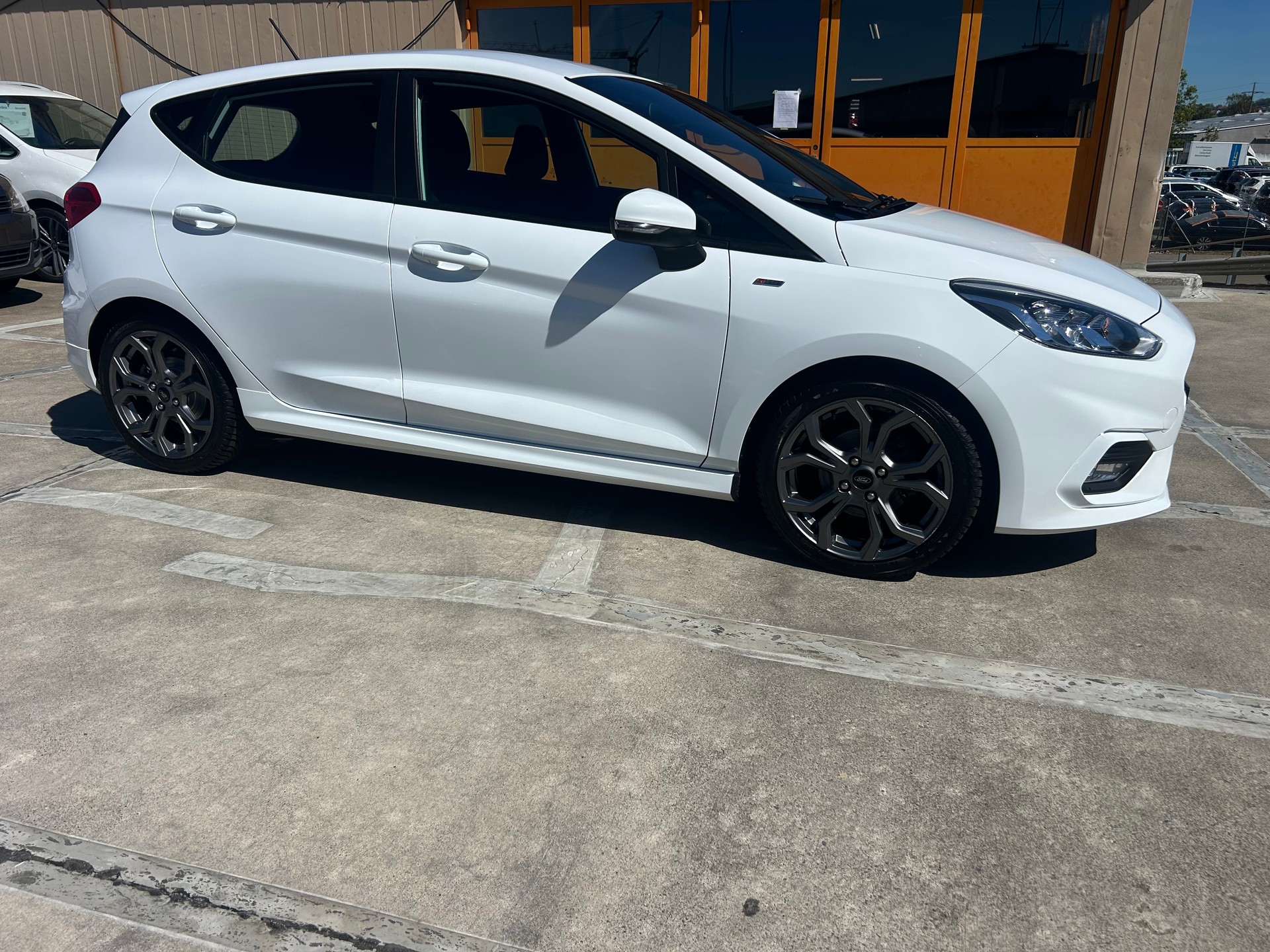 FORD Fiesta 1.1 SCTi ST Line-image-5