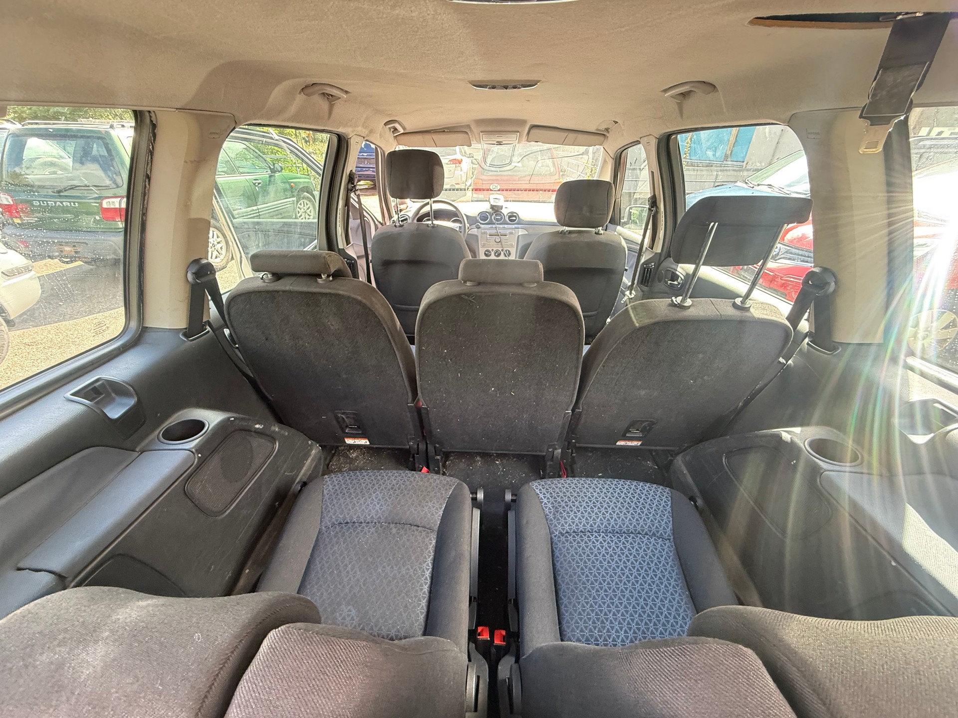 FORD Galaxy 2.0 TDCi Ambiente-image-6