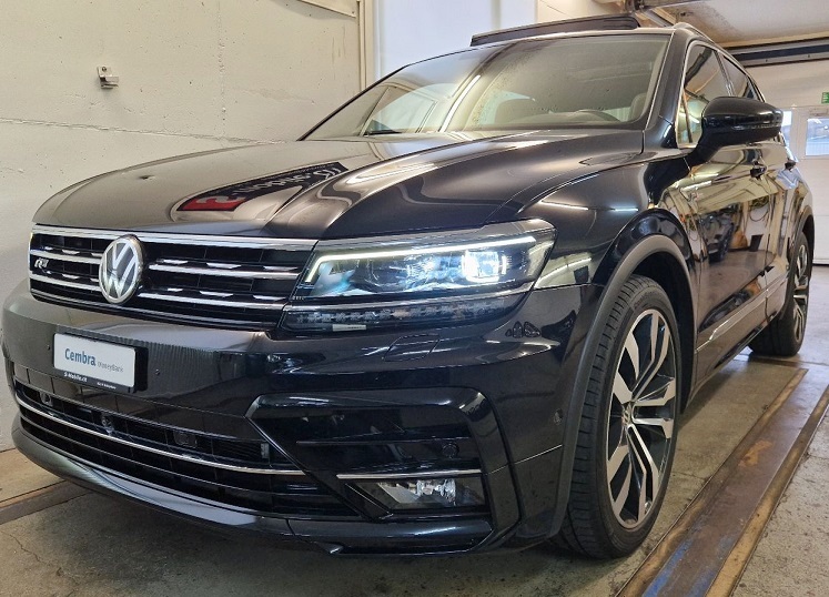 VW TIGUAN 2.0 TSI High DSG R-LINE Panoramadach-image-14
