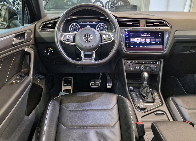 VW TIGUAN 2.0 TSI High DSG R-LINE Panoramadach-image-6