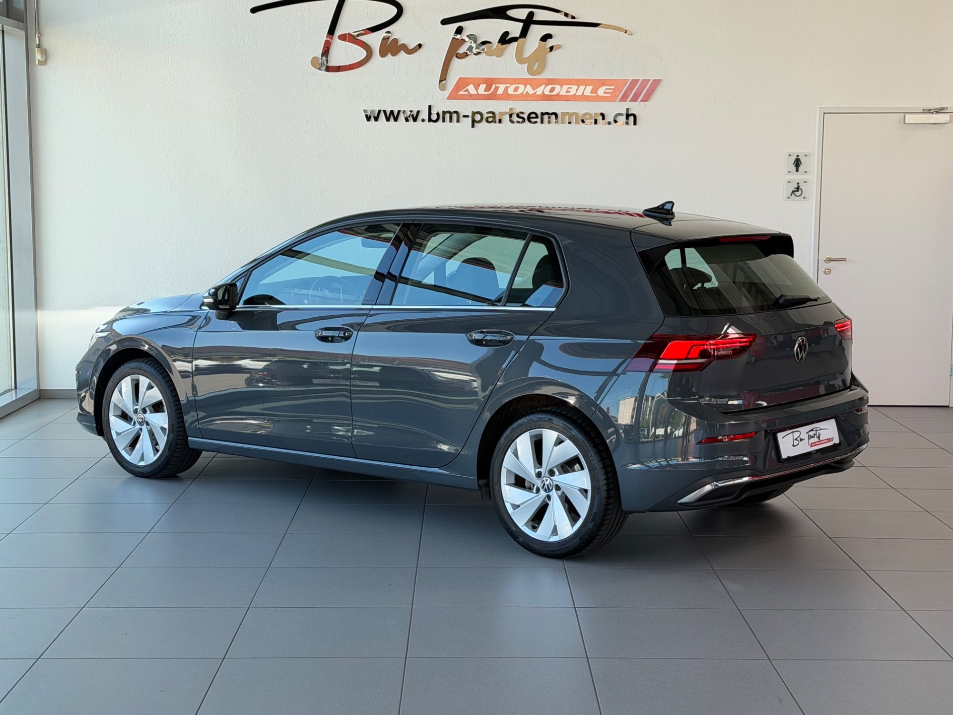 VW Golf 2.0 TDI Style DSG-image-3