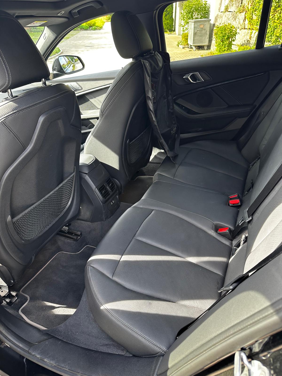 BMW 120d xDrive-image-3