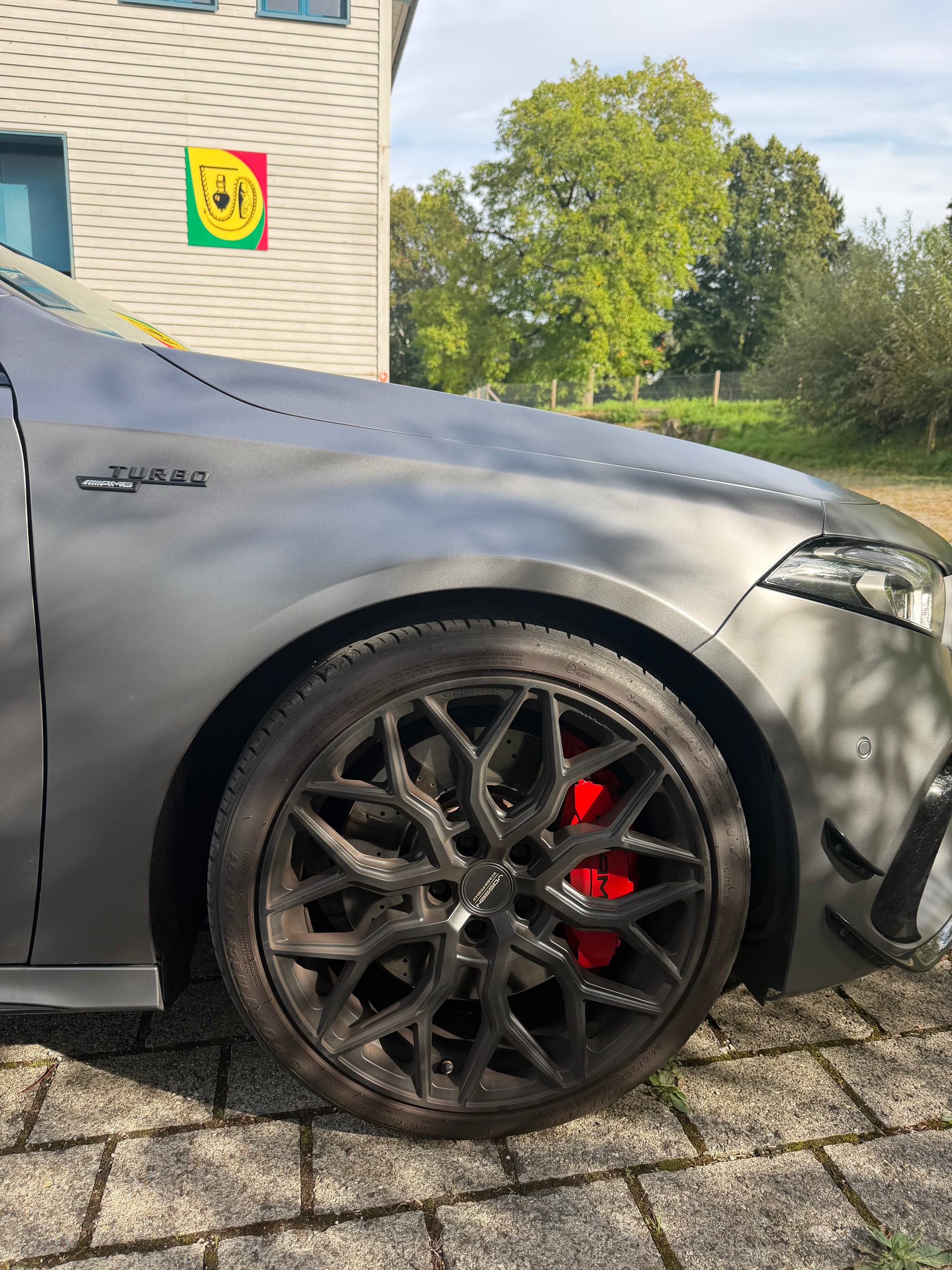 MERCEDES-BENZ A 45 S AMG 4matic+-image-7