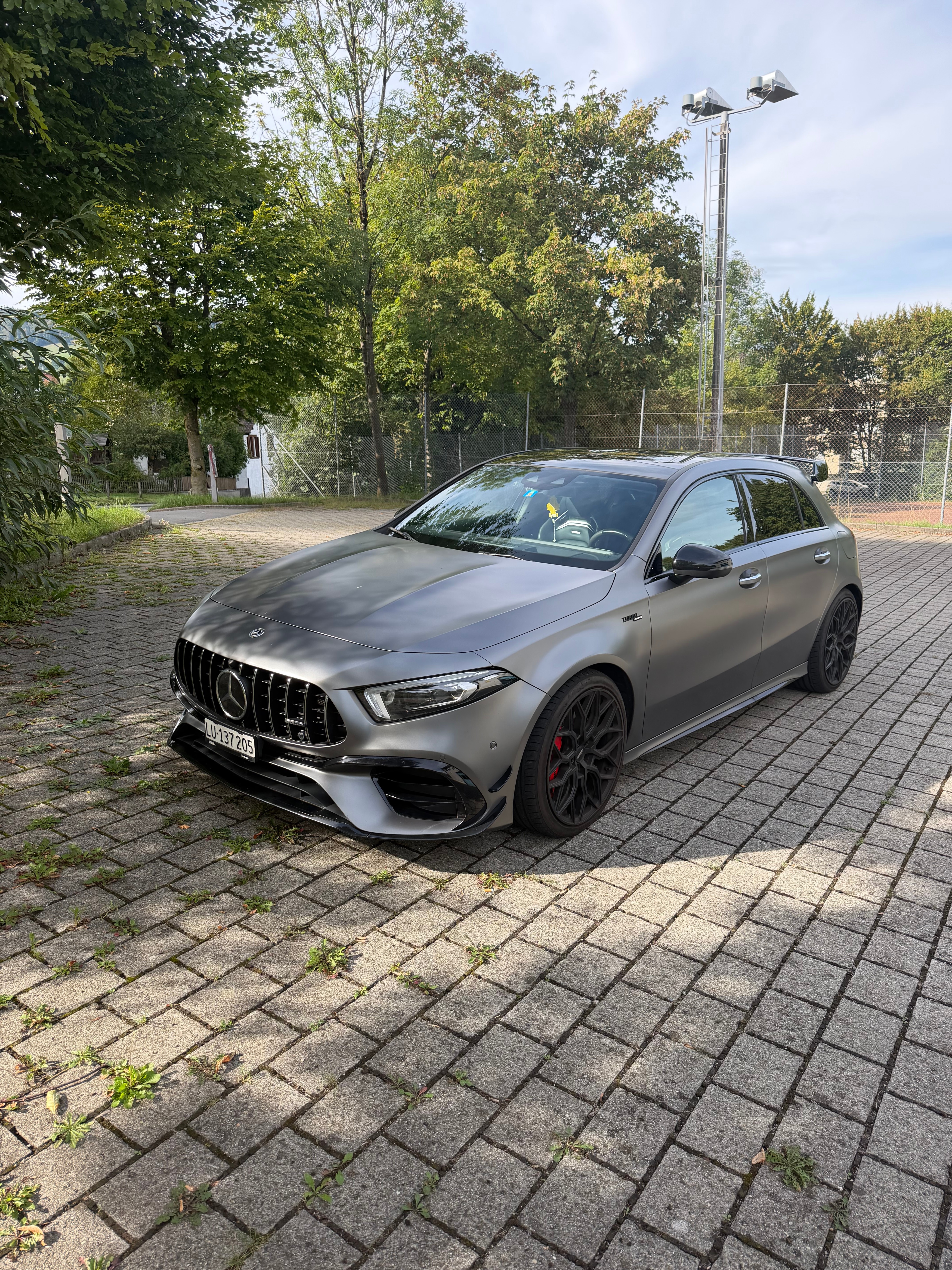 Car photo