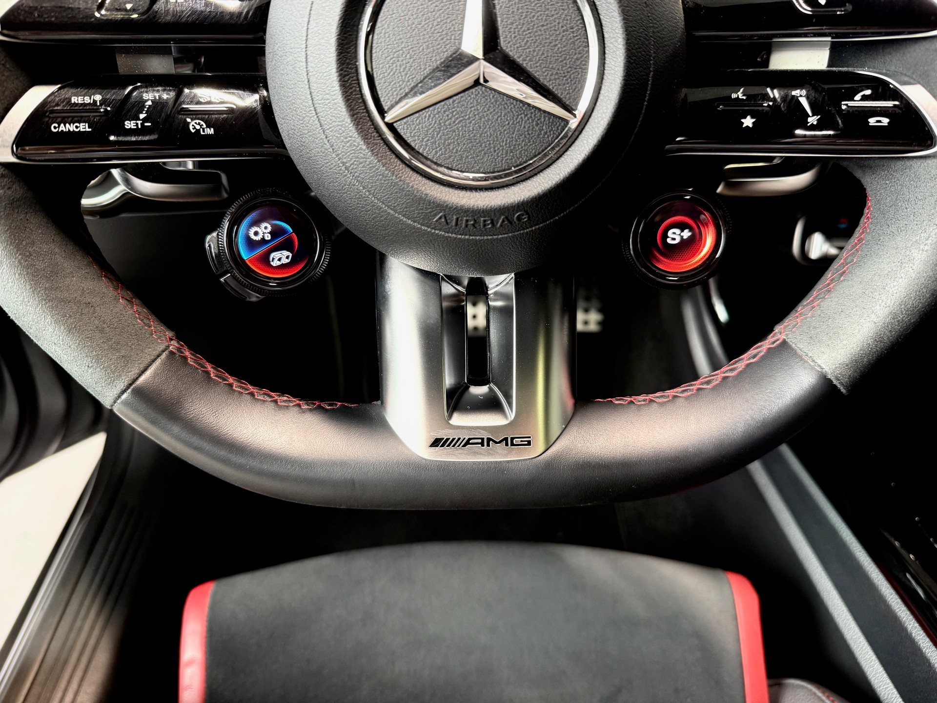 MERCEDES-BENZ CLA 45 S AMG 4Matic+ 8G-DCT-image-20