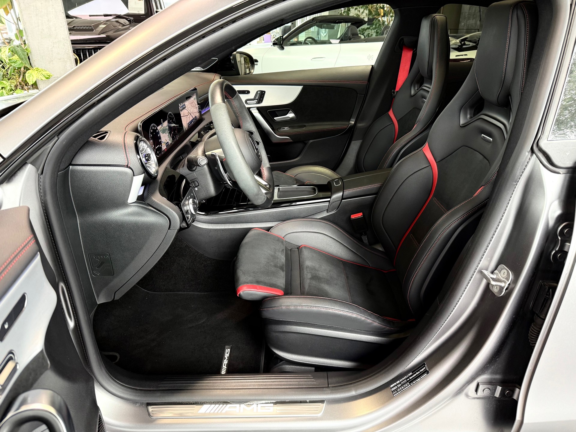 MERCEDES-BENZ CLA 45 S AMG 4Matic+ 8G-DCT-image-13
