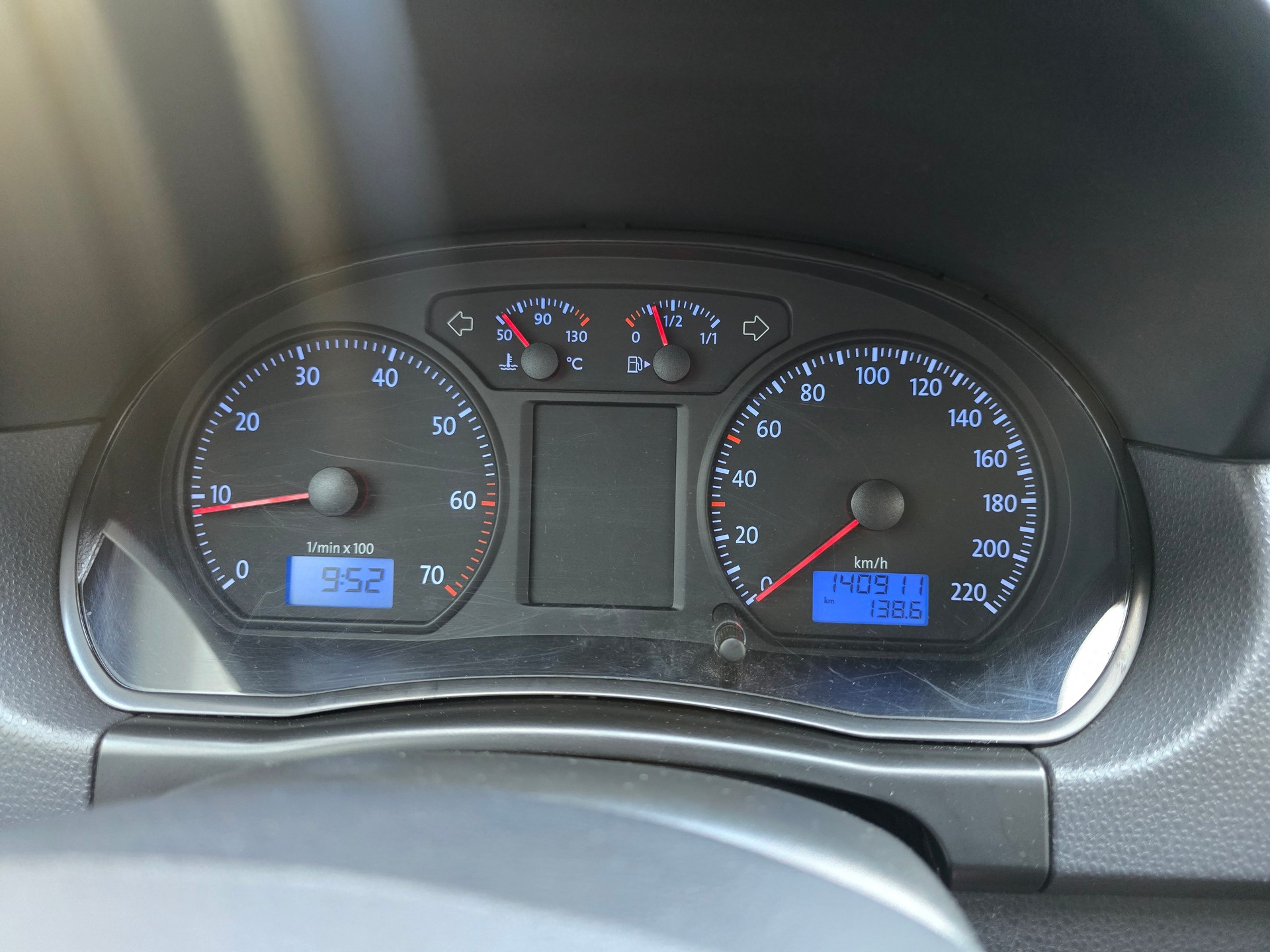 VW Polo 1.2 16V Trendline (Neue Klimaanlage)-image-17