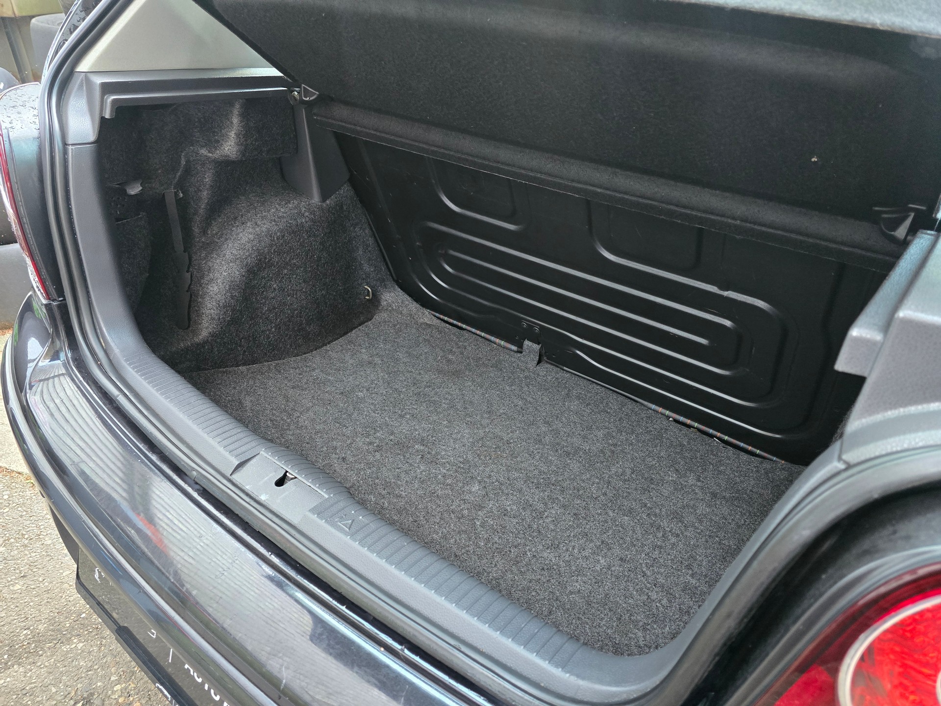 VW Polo 1.2 16V Trendline (Neue Klimaanlage)-image-19