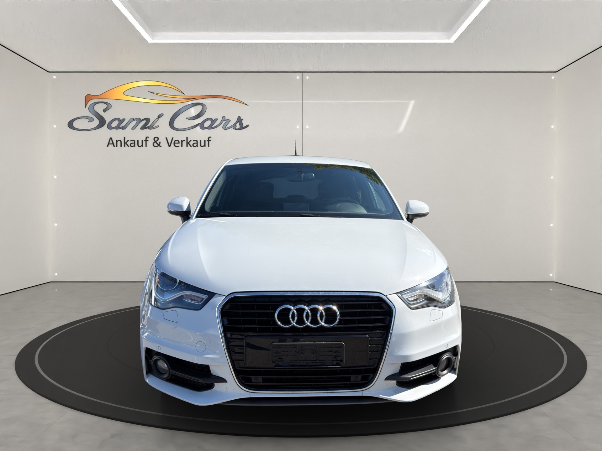 AUDI A1 Sportback Sport 1.4 TFSI Ambition S-tronic-image-1