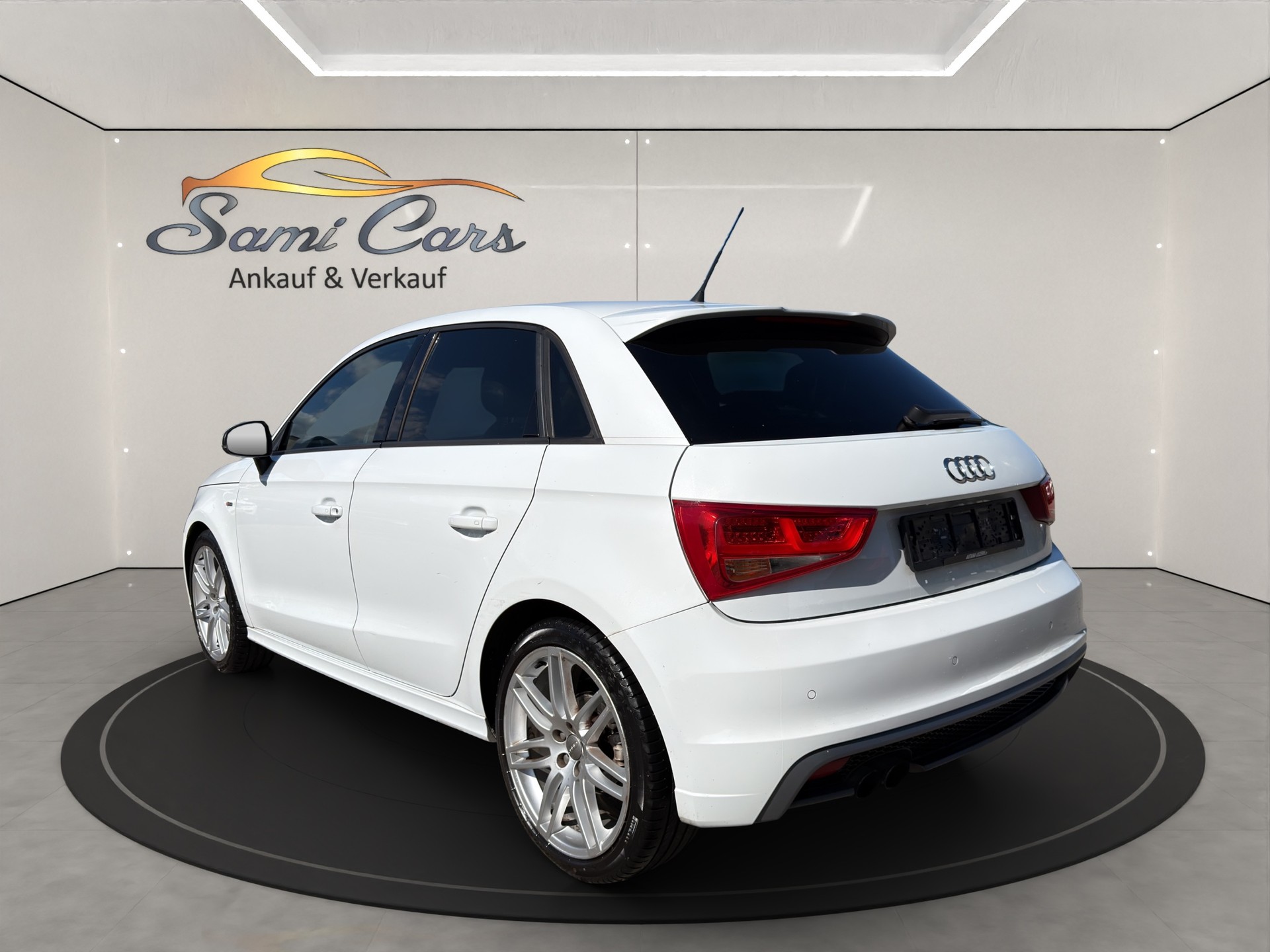 AUDI A1 Sportback Sport 1.4 TFSI Ambition S-tronic-image-3