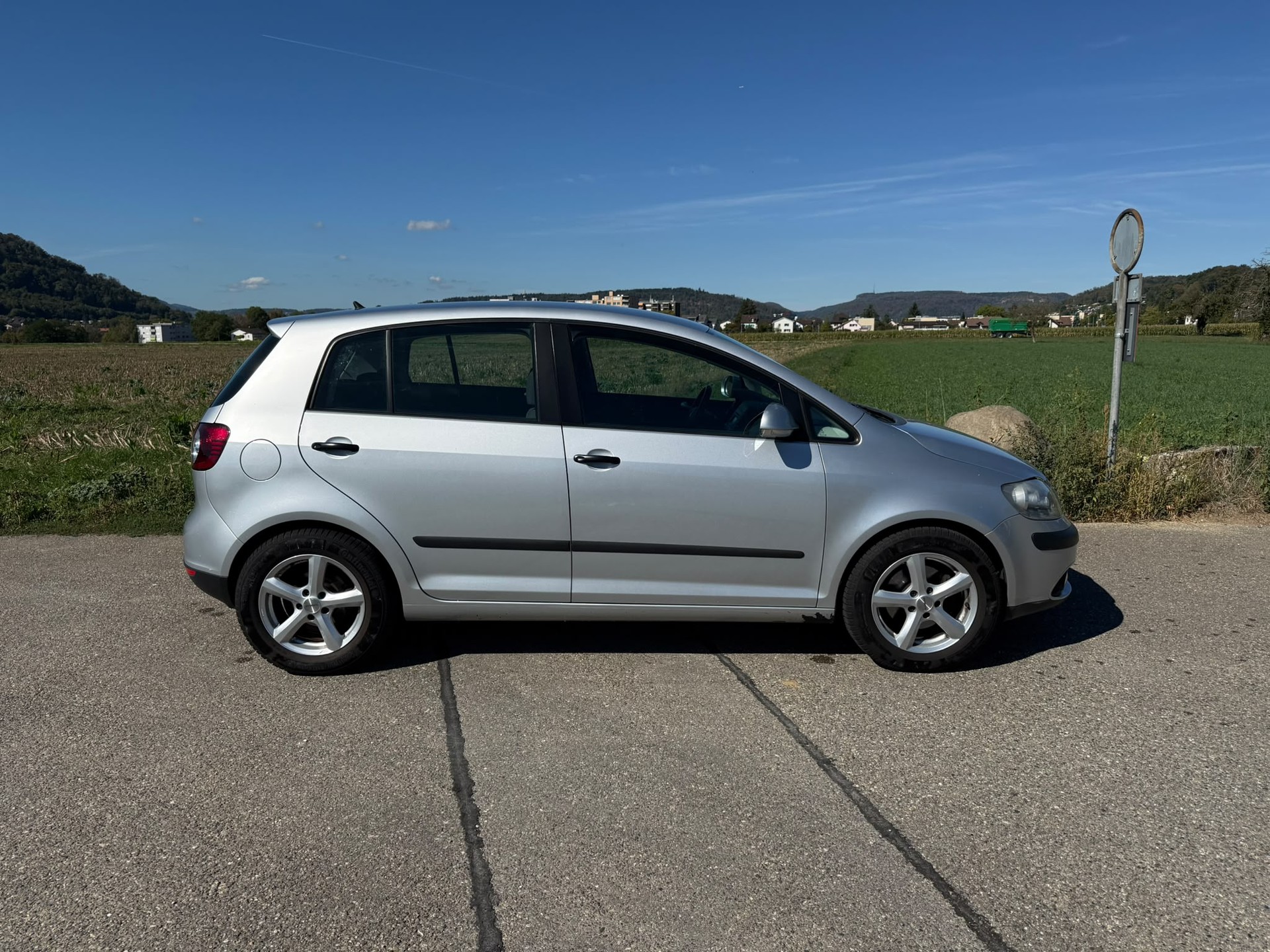 VW Golf Plus 1.6 FSI Comfortline-image-5