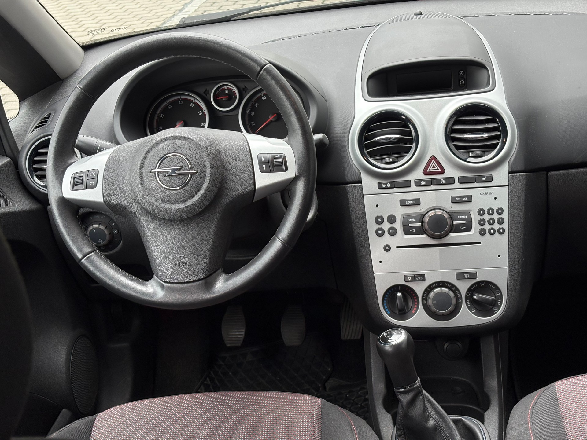 OPEL Corsa 1.4 Frisch ab MFK 14.09.2026-image-12