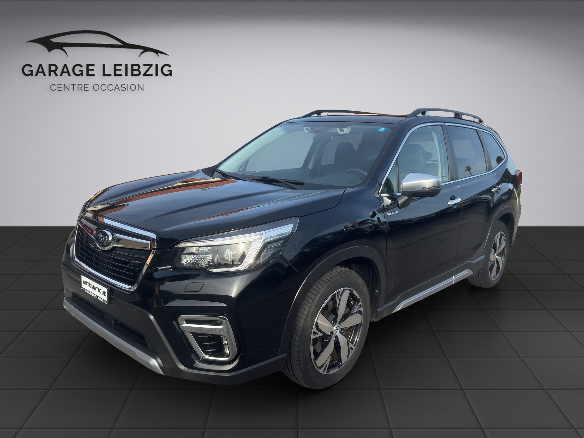 SUBARU Forester Station 2.0i e-Boxer Luxury-image-0