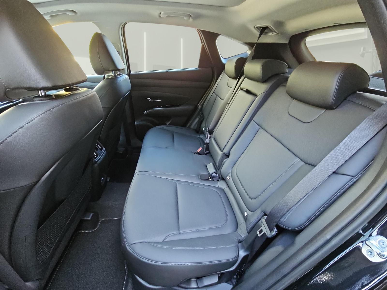 HYUNDAI Tucson 1.6 T-GDi HEV Vertex Swiss Edition 4WD-image-10