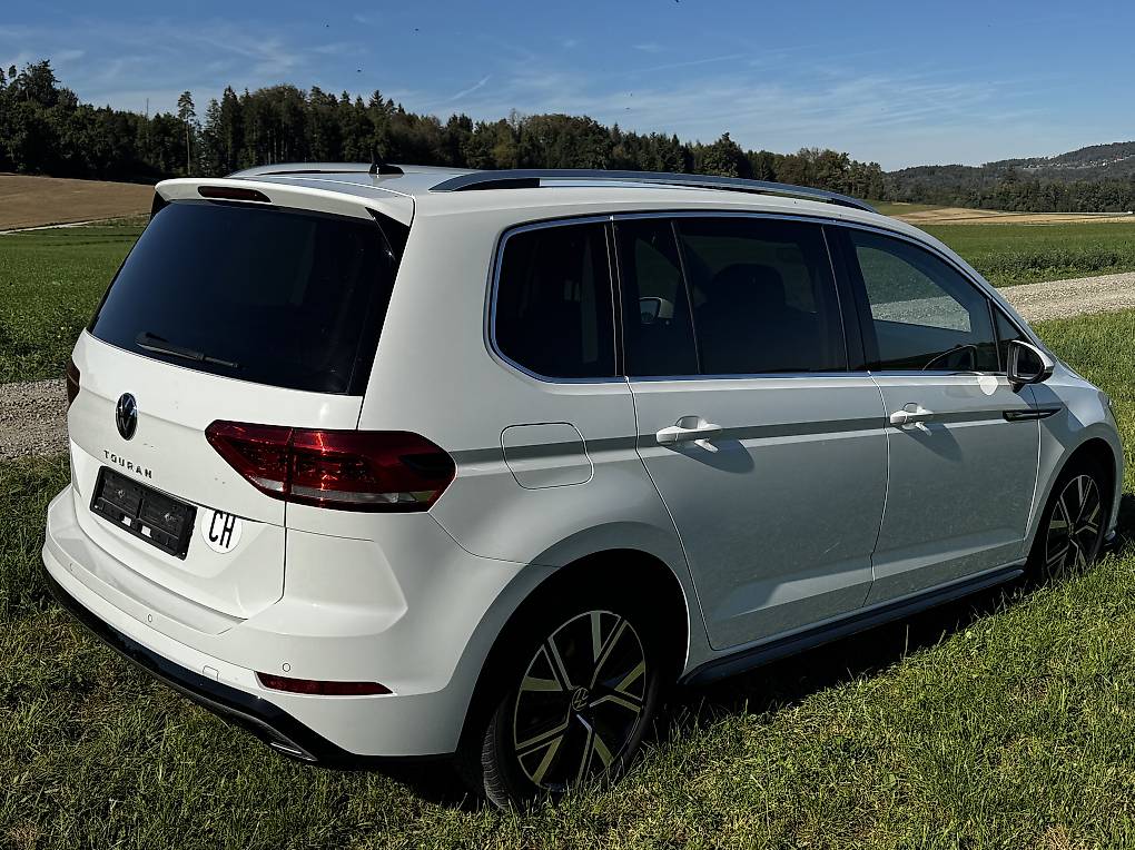 VW TOURAN-image-4