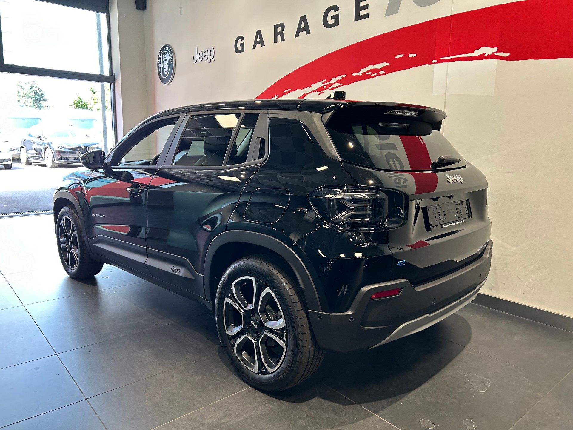 JEEP Avenger 54kWh Summit-image-5