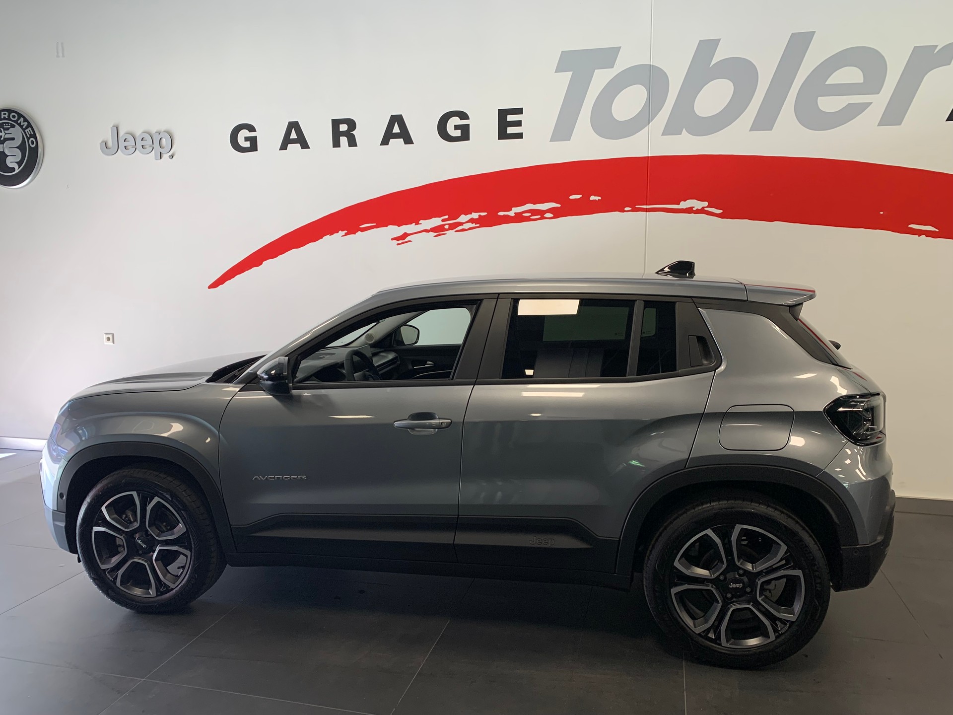 JEEP Avenger 54kWh Summit-image-6