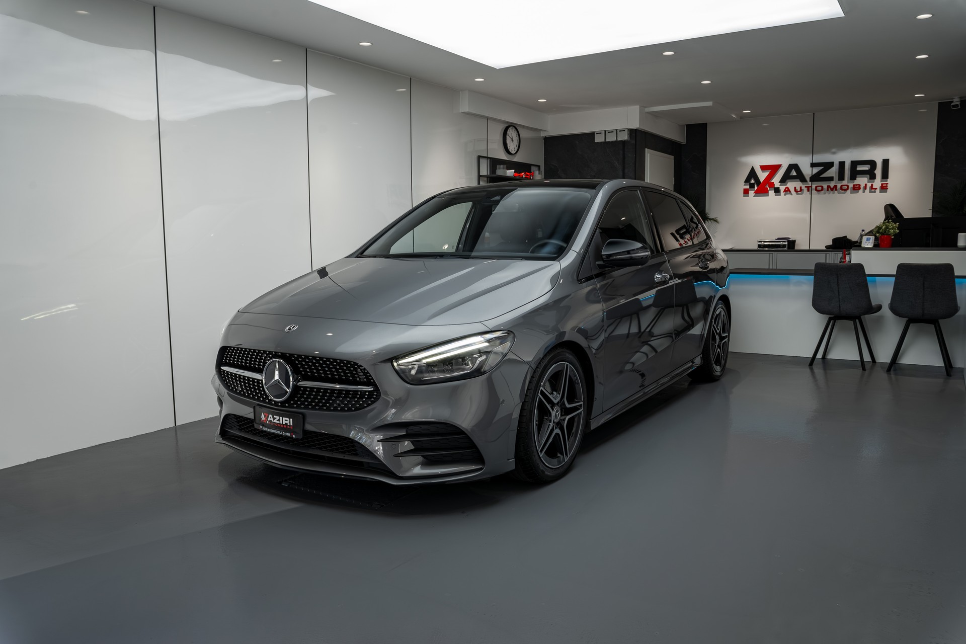 MERCEDES-BENZ B 220 4Matic AMG Line 7G-DCT-image-0