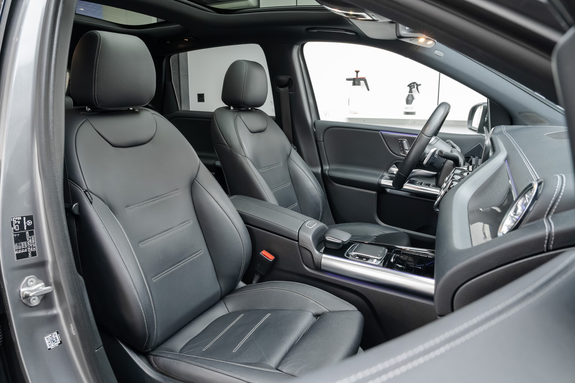 MERCEDES-BENZ B 220 4Matic AMG Line 7G-DCT-image-9