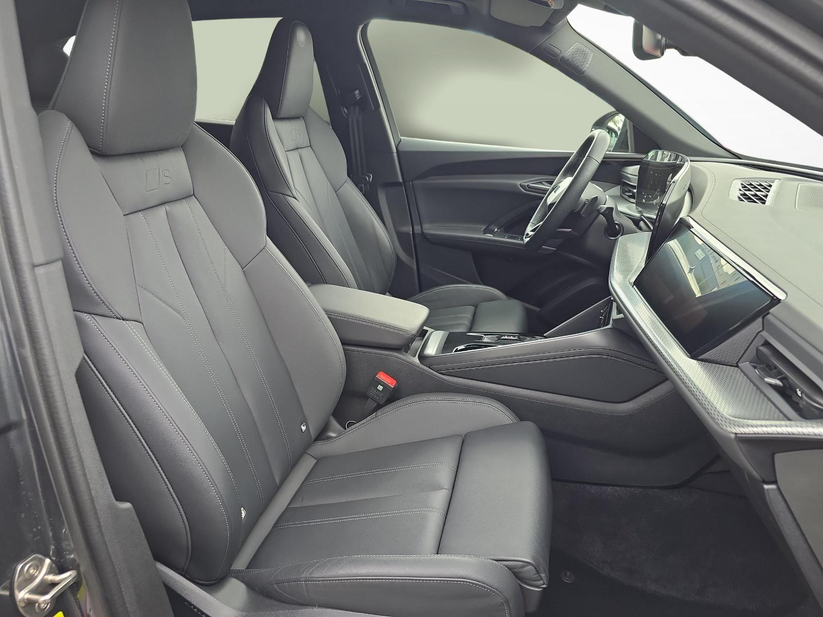 AUDI Q5 SUV 2.0 TDI quattro S-Tronic-image-9