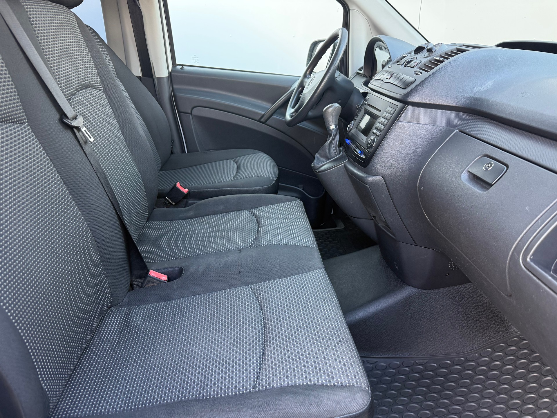 MERCEDES-BENZ Vito 113 CDI Blue Efficiency EL A-image-11