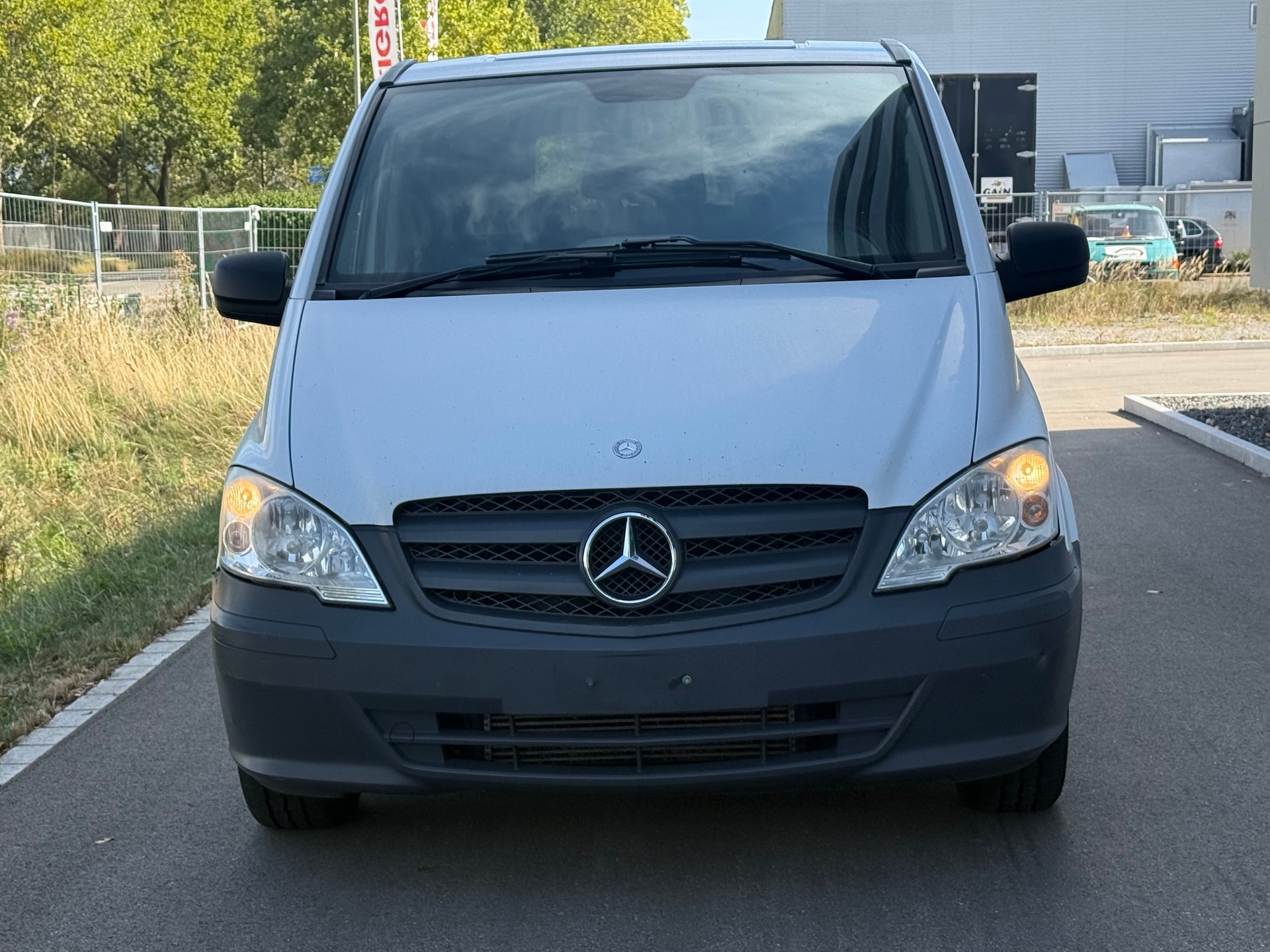 MERCEDES-BENZ Vito 113 CDI Blue Efficiency EL A-image-1