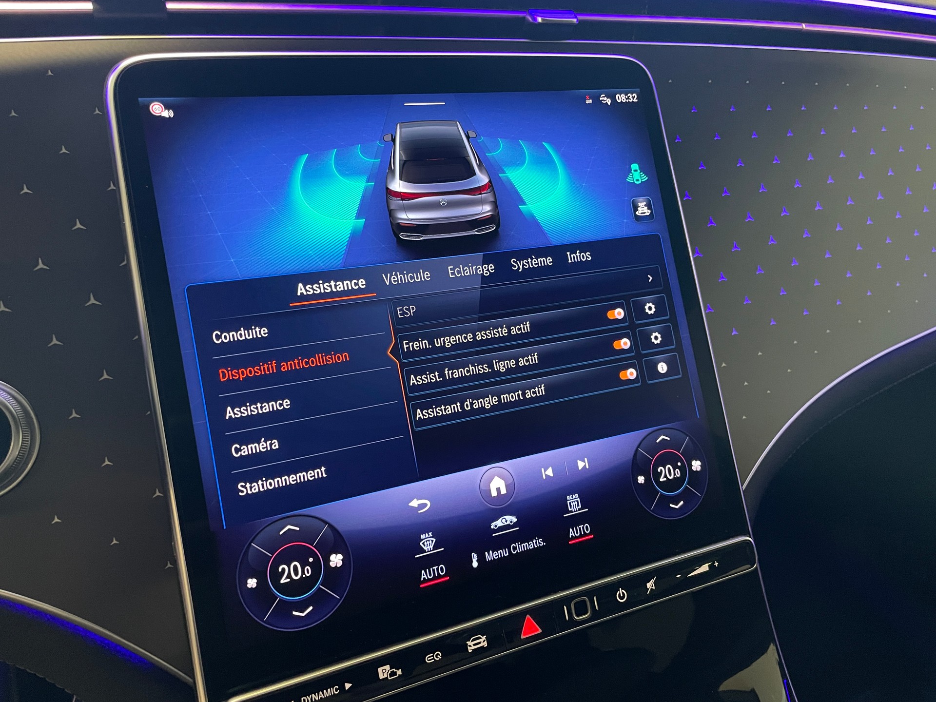 MERCEDES-BENZ EQE SUV 500 4 Matic AMG Line-image-20