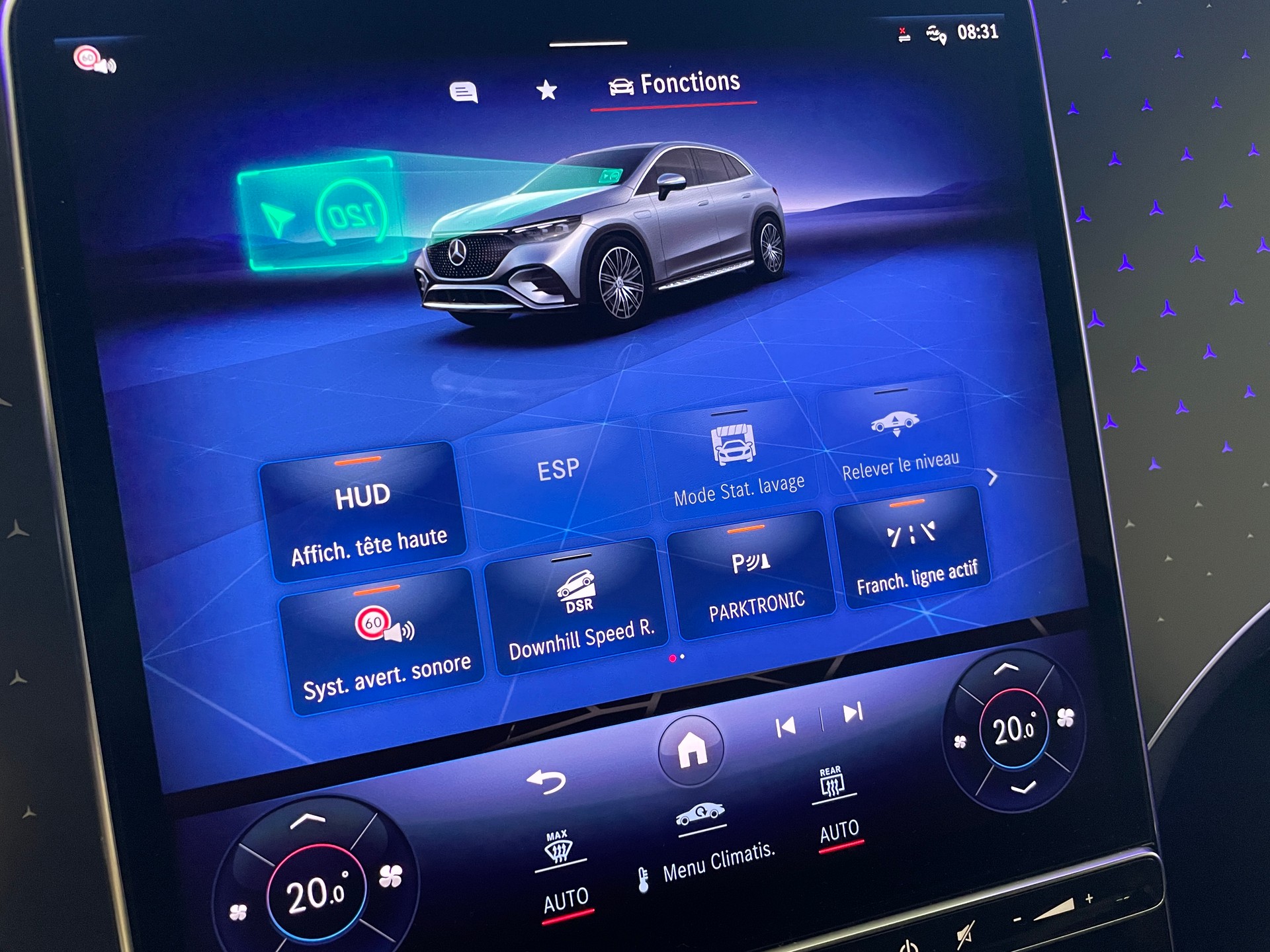 MERCEDES-BENZ EQE SUV 500 4 Matic AMG Line-image-17