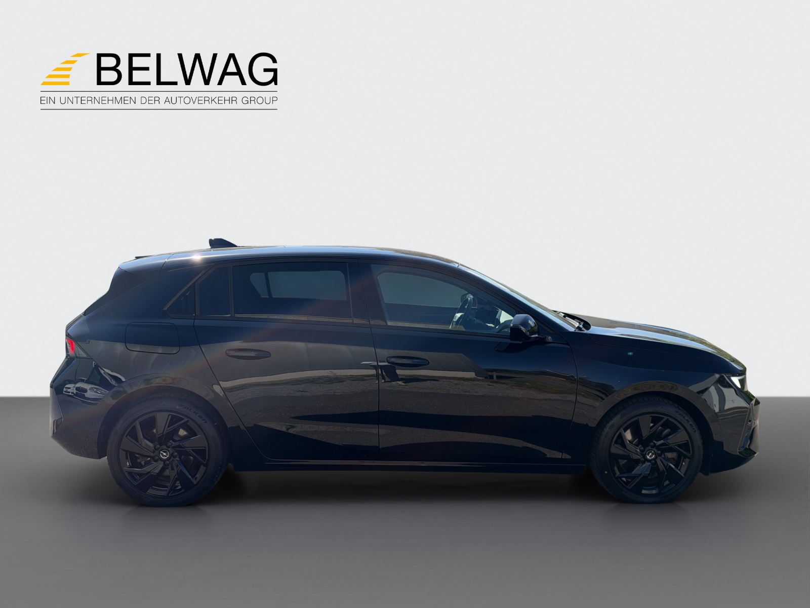 OPEL Astra 1.6T/180 Swiss Plus Hybrid-image-6