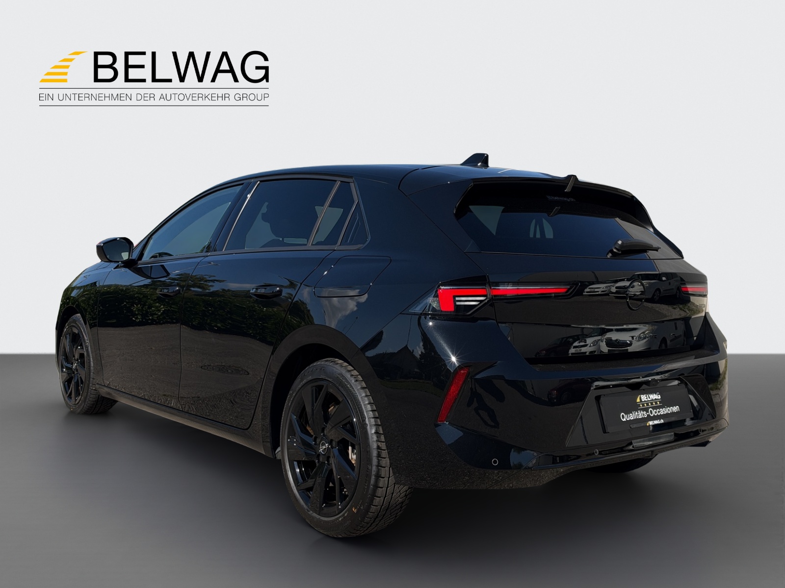 OPEL Astra 1.6T/180 Swiss Plus Hybrid-image-3