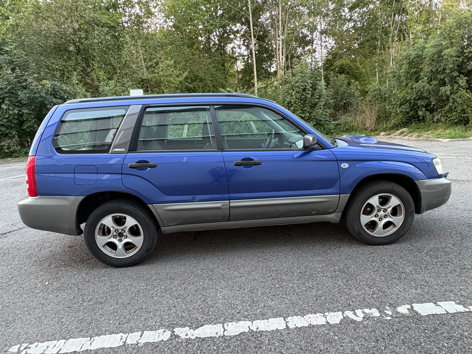 SUBARU Forester 2.0XT Automatic-image-4