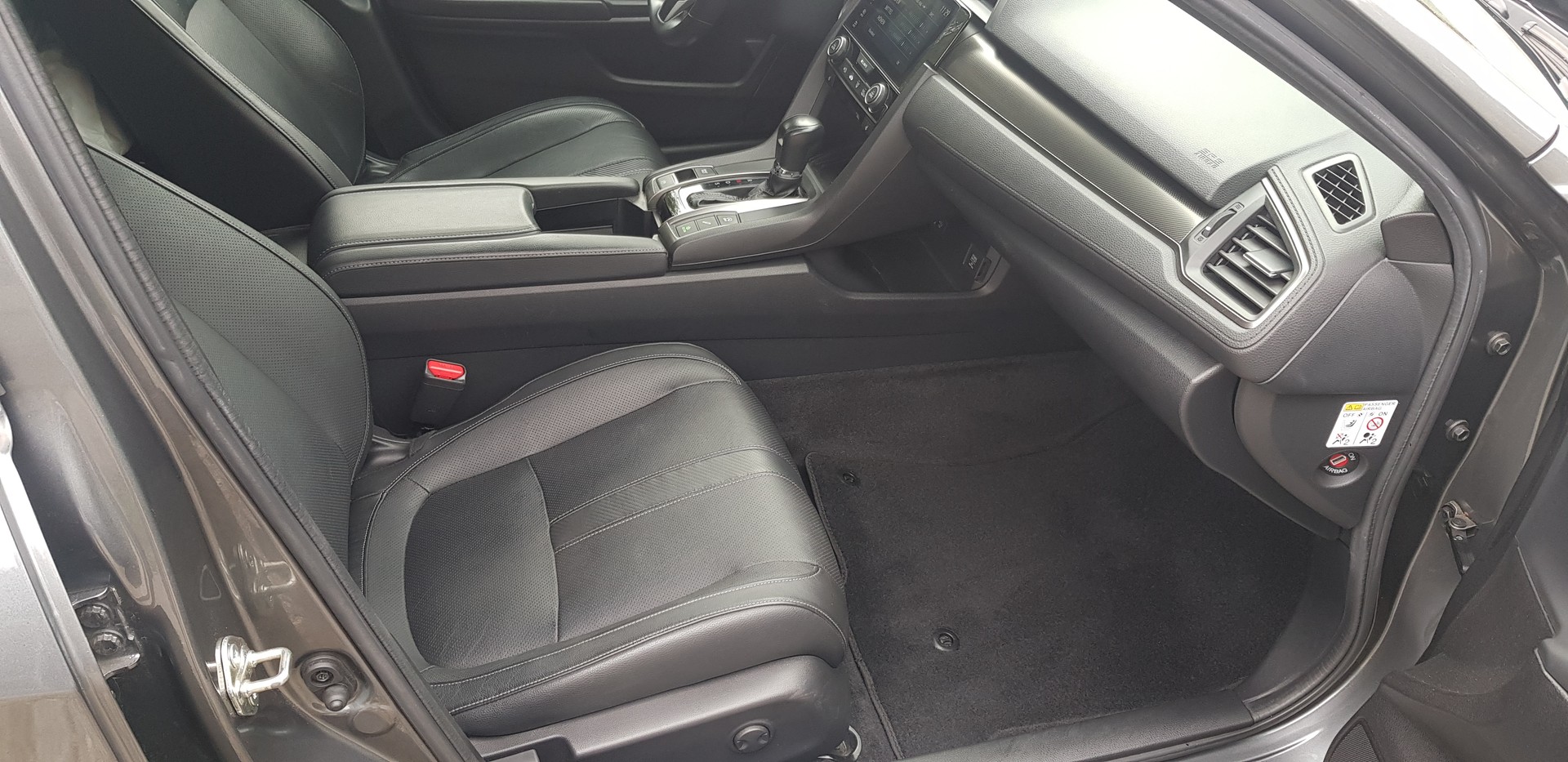 HONDA Civic VTEC Executive Premium Automat-image-10