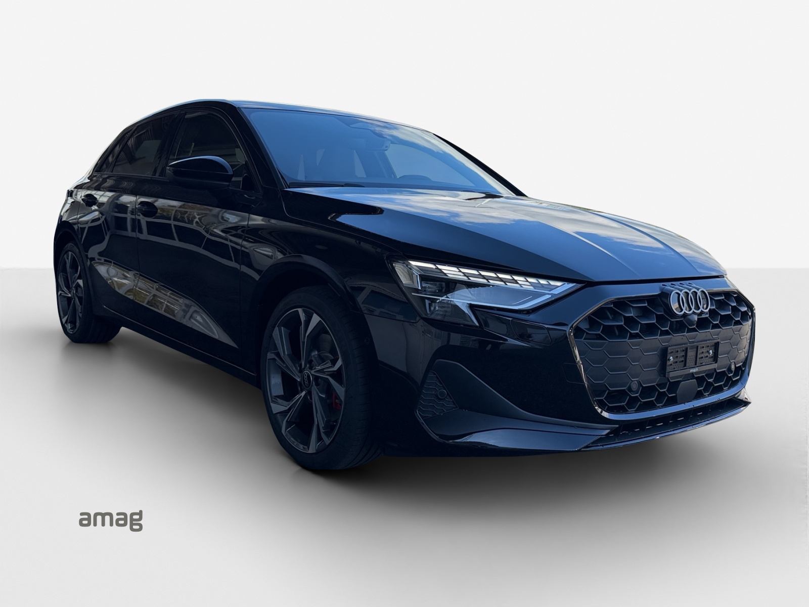 AUDI A3 Sportback TFSI 110 kW Attraction S tronic-image-5