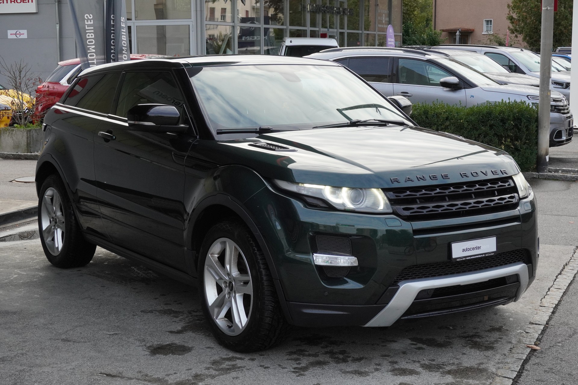 LAND ROVER Range Rover Evoque 2.2 SD4 Dynamic AT6-image-3