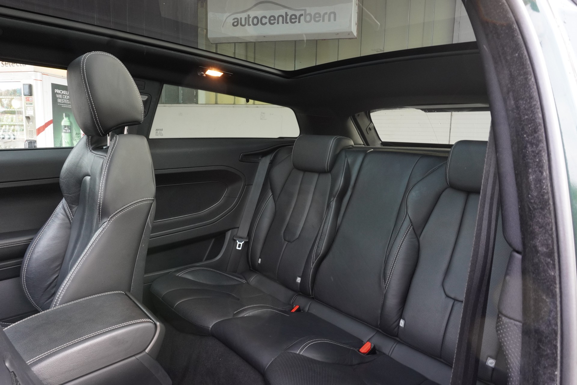 LAND ROVER Range Rover Evoque 2.2 SD4 Dynamic AT6-image-14