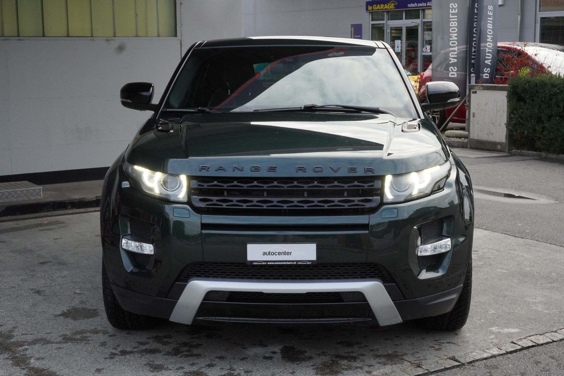 LAND ROVER Range Rover Evoque 2.2 SD4 Dynamic AT6-image-2