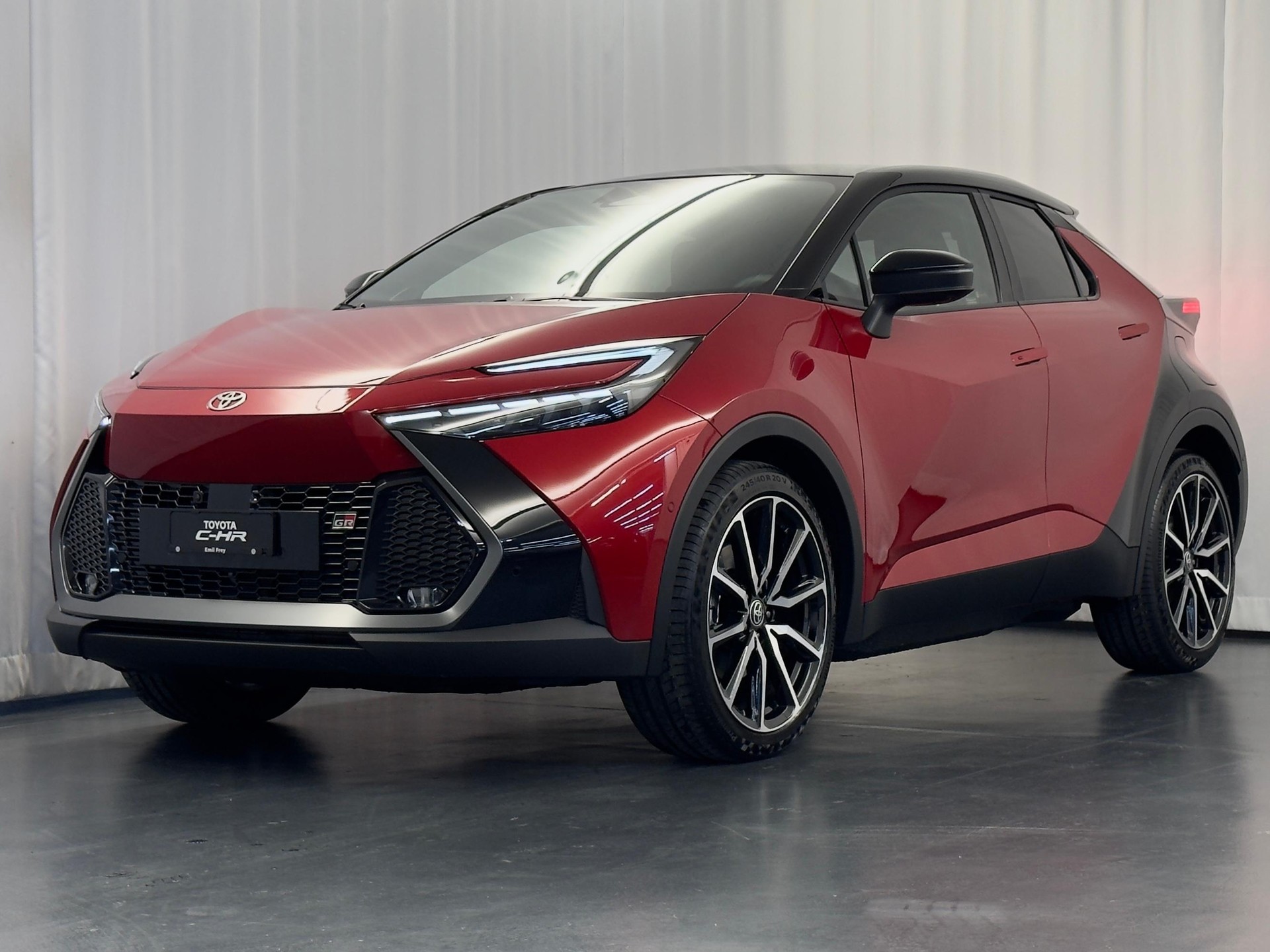 TOYOTA C-HR 2.0 PHEV GR Sport Premiere-image-1
