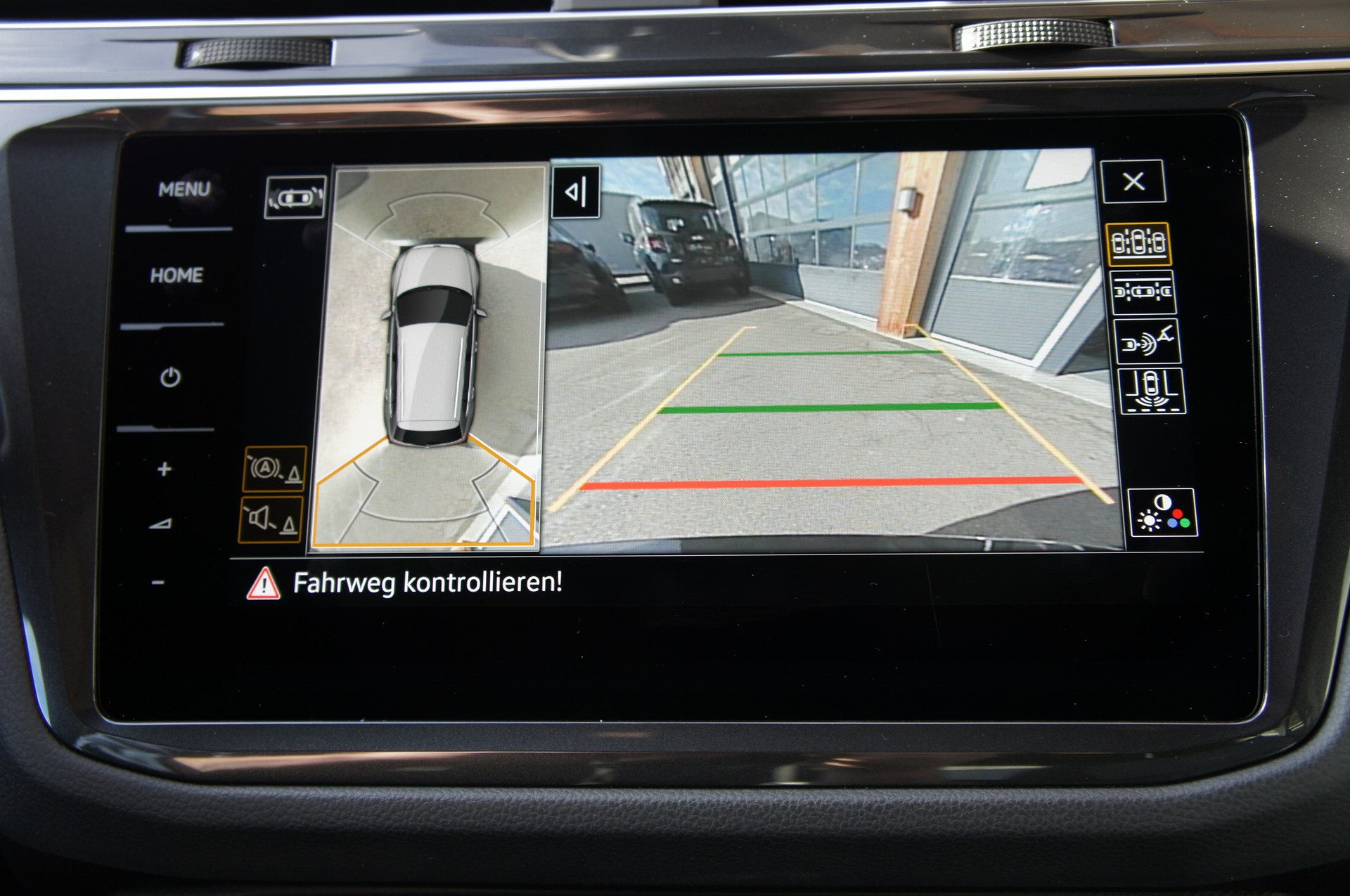VW Tiguan 1.4TSI PHEV Selection DSG-image-21
