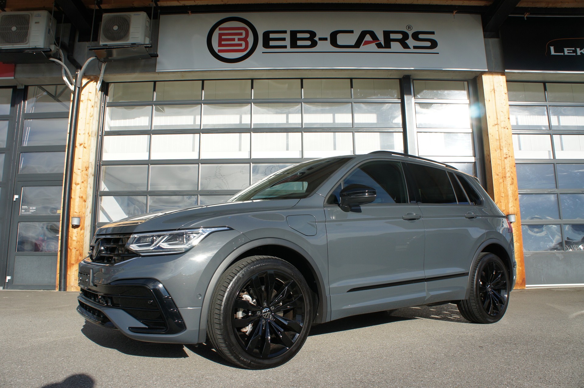 VW Tiguan 1.4TSI PHEV Selection DSG-image-0