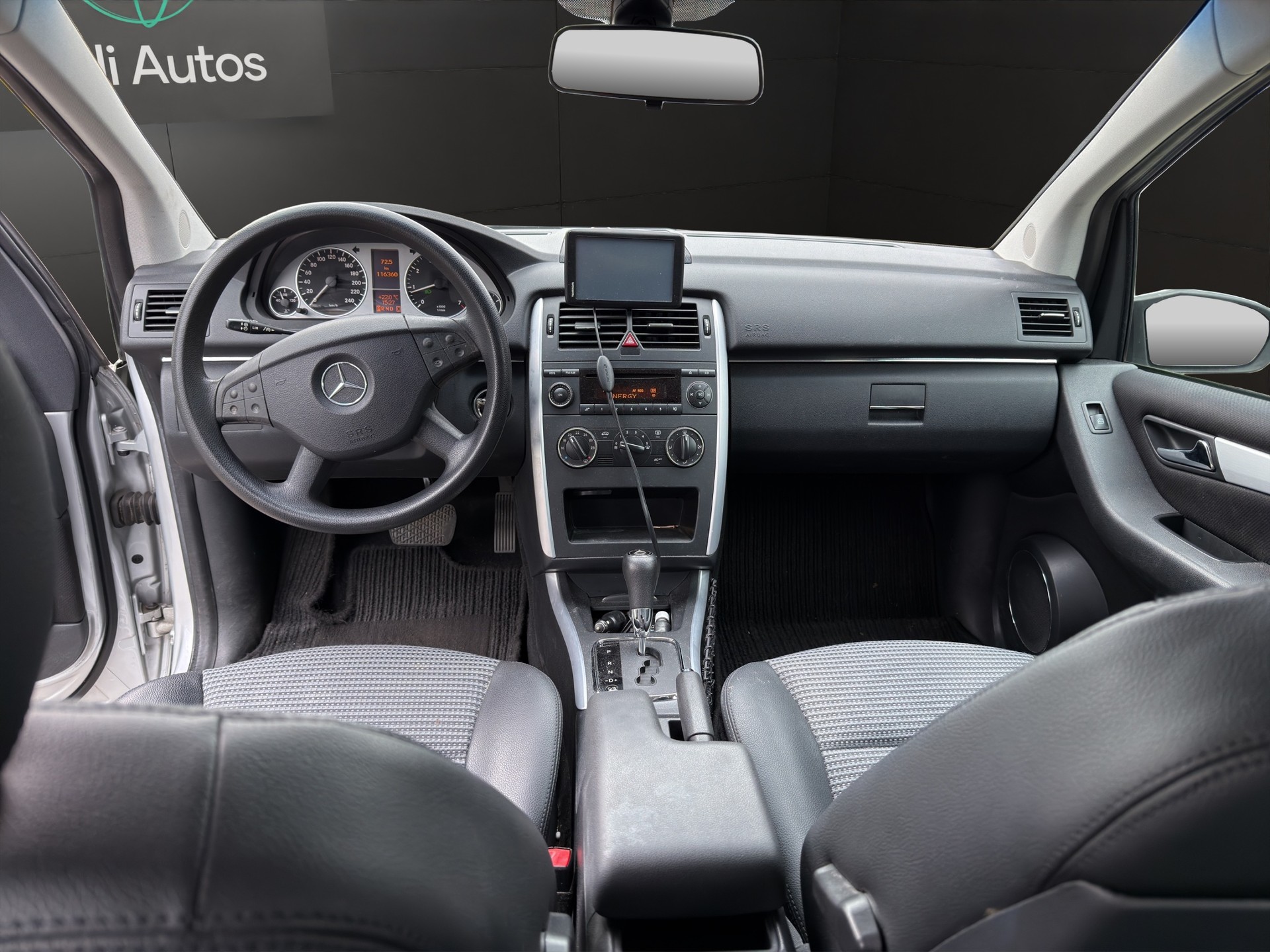 MERCEDES-BENZ B 170-image-8