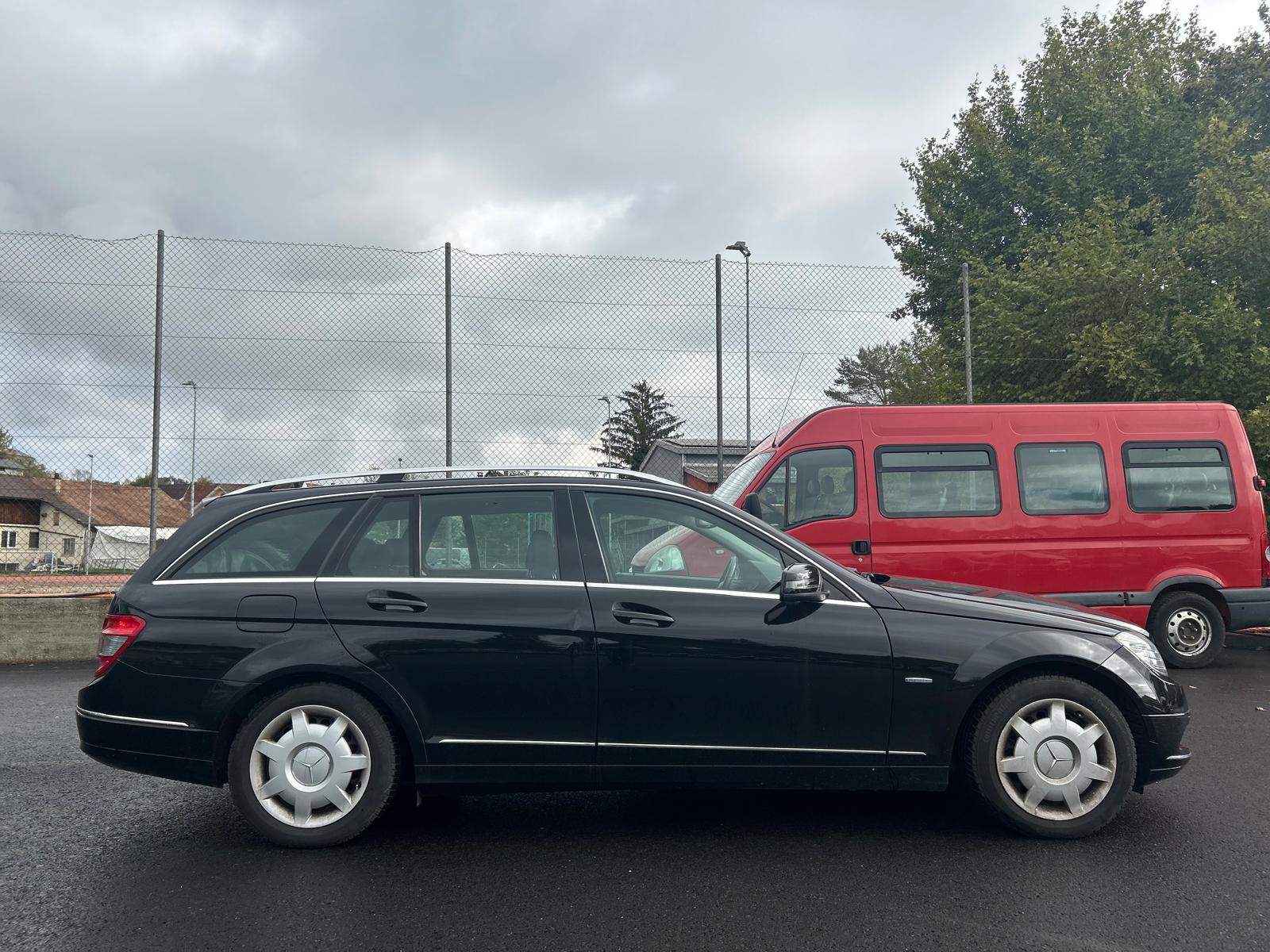 MERCEDES-BENZ C 180 CGI BlueEfficiency Avantgarde Automatic-image-5