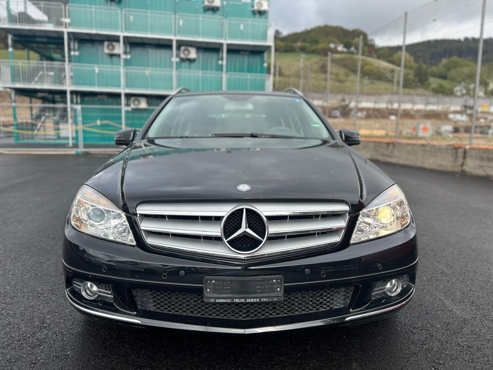 MERCEDES-BENZ C 180 CGI BlueEfficiency Avantgarde Automatic-image-7