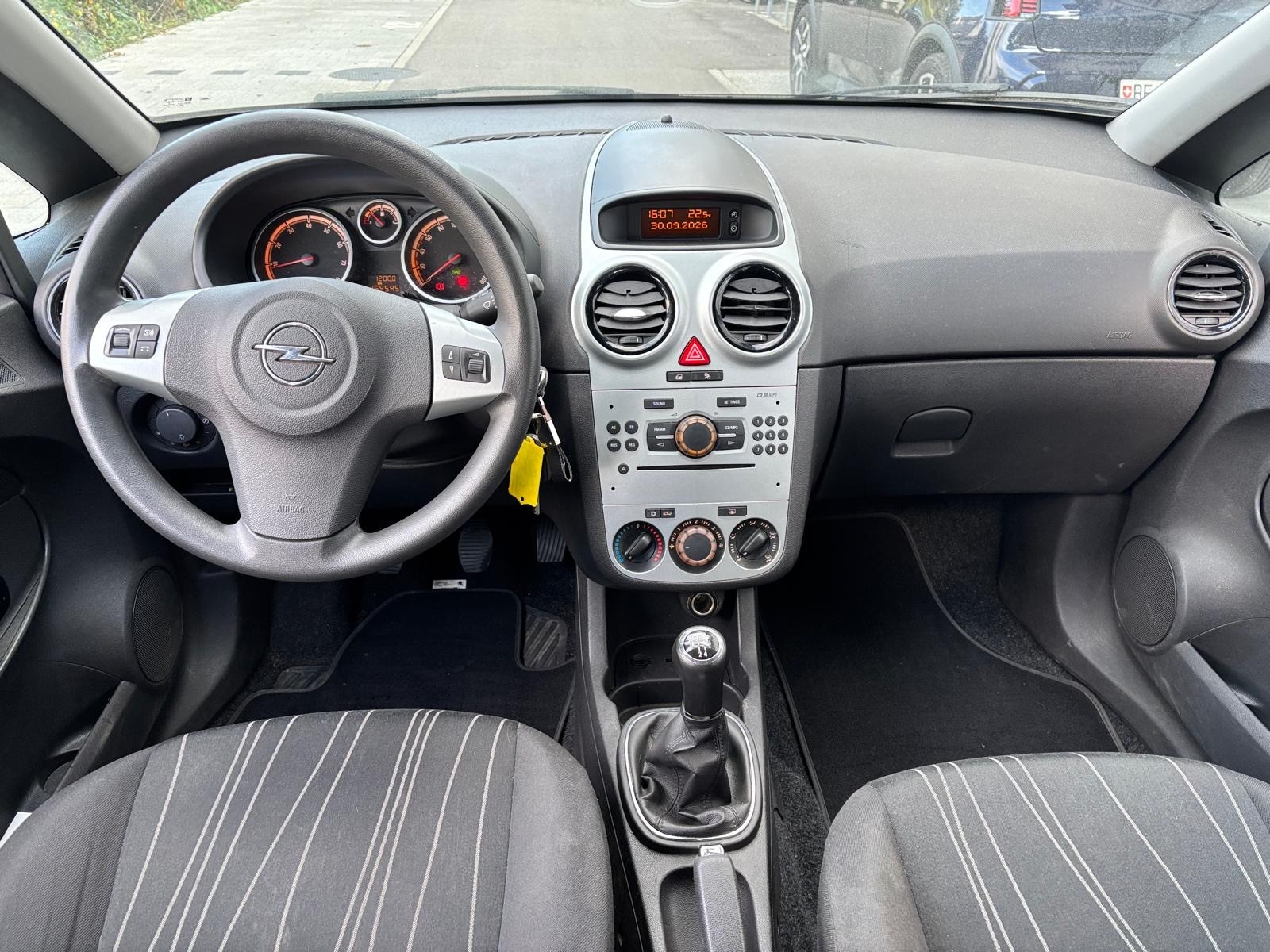 OPEL Corsa 1.2 TP-image-8