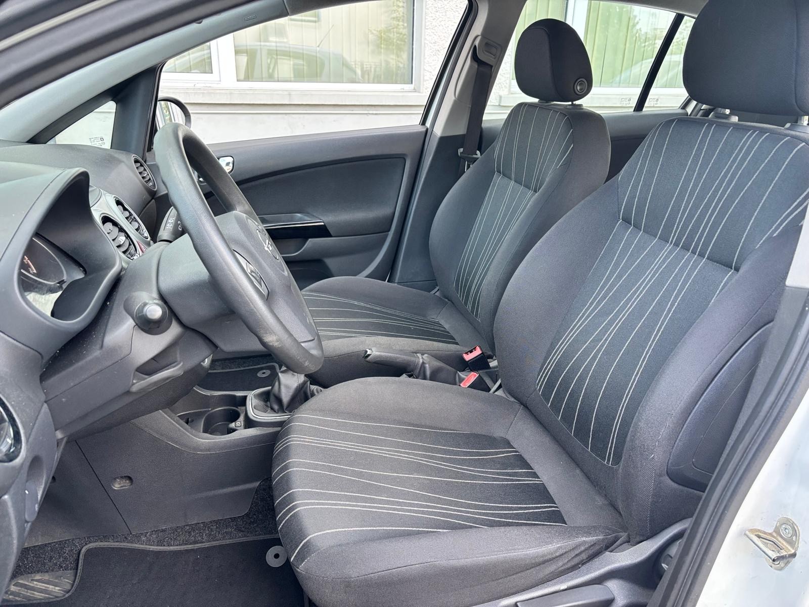 OPEL Corsa 1.2 TP-image-9